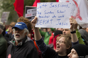 Jeff Sessions visits Portland, thousands come out to greet him. Joe Frazier photo