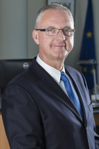 Alexis Goosdeel, DIrector, European Monitoring Centre for Drugs and Drug Addiction Alexis Goosdeel, DIrector, European Monitoring Centre for Drugs and Drug Addiction