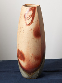 bizen_ceramic_by_miyao_masahiro_c._2005._courtesy_of_portland_japanese_garden_photo_by_chris_cassidy.jpg